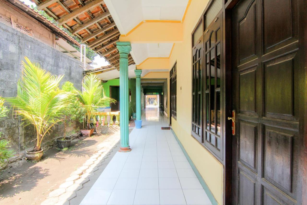 Losmen Melati Hotel Bantul Kültér fotó