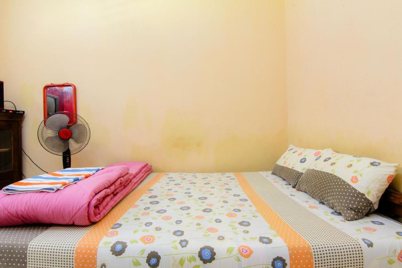Losmen Melati Hotel Bantul Kültér fotó